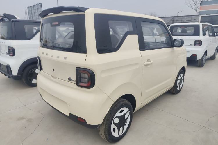Used Geely Galaxy Panda 2025 210 km – Yuanqi Bear Rear Right 45 Deg