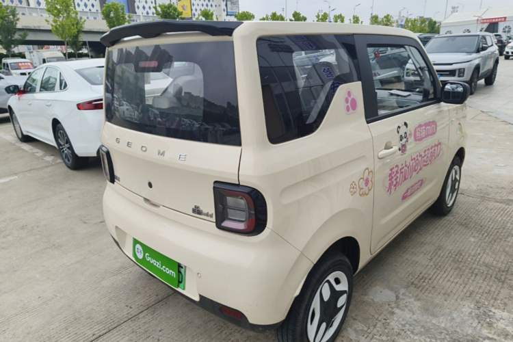 Used Geely Galaxy Panda 2025 210 km – Yuanqi Bear Rear Right 45 Deg