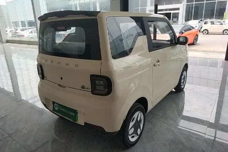 Used Geely Galaxy Panda 2025 210 km – Yuanqi Bear Rear Right 45 Deg
