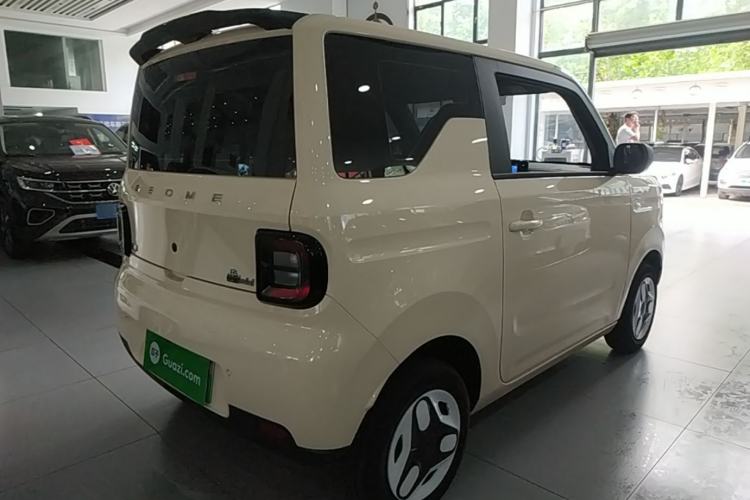 Used Geely Galaxy Panda 2025 210 km – Yuanqi Bear Rear Right 45 Deg