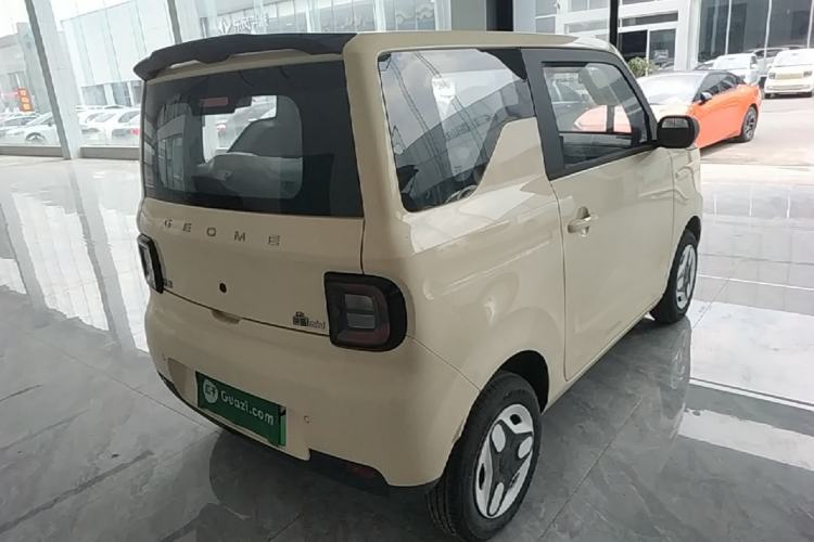 Used Geely Galaxy Panda 2025 210 km – Yuanqi Bear Rear Right 45 Deg