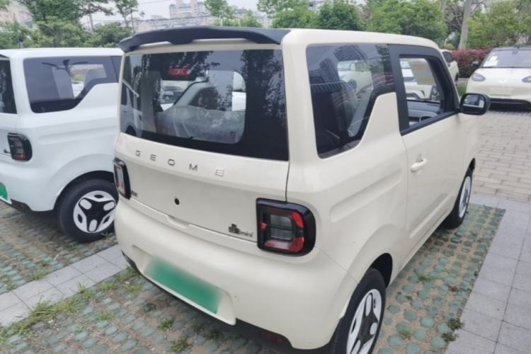 Used Geely Galaxy Panda 2025 210 km – Yuanqi Bear Rear Right 45 Deg