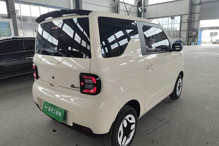 Used Geely Galaxy Panda 2025 210 km – Yuanqi Bear Rear Right 45 Deg
