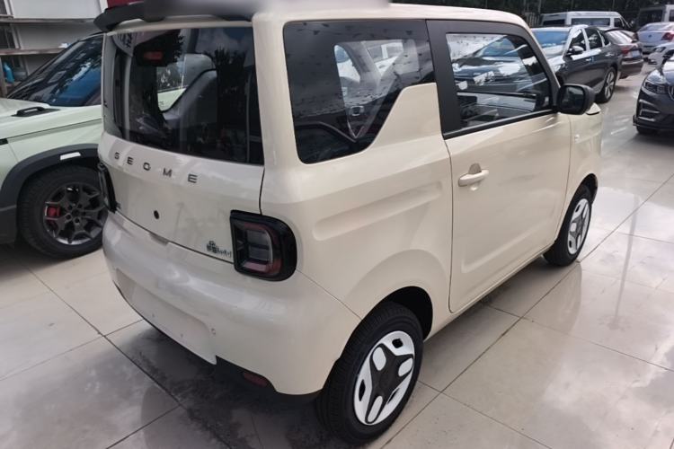 Used Geely Galaxy Panda 2025 210 km – Yuanqi Bear Rear Right 45 Deg