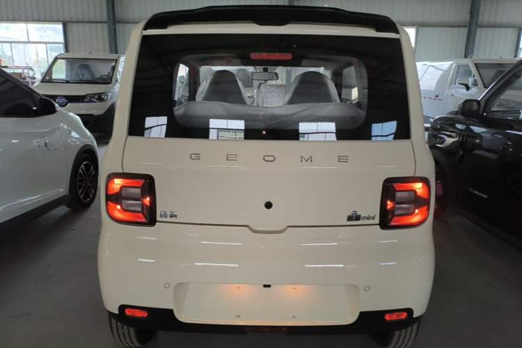Used Geely Galaxy Panda 2025 210 km – Yuanqi Bear Rear