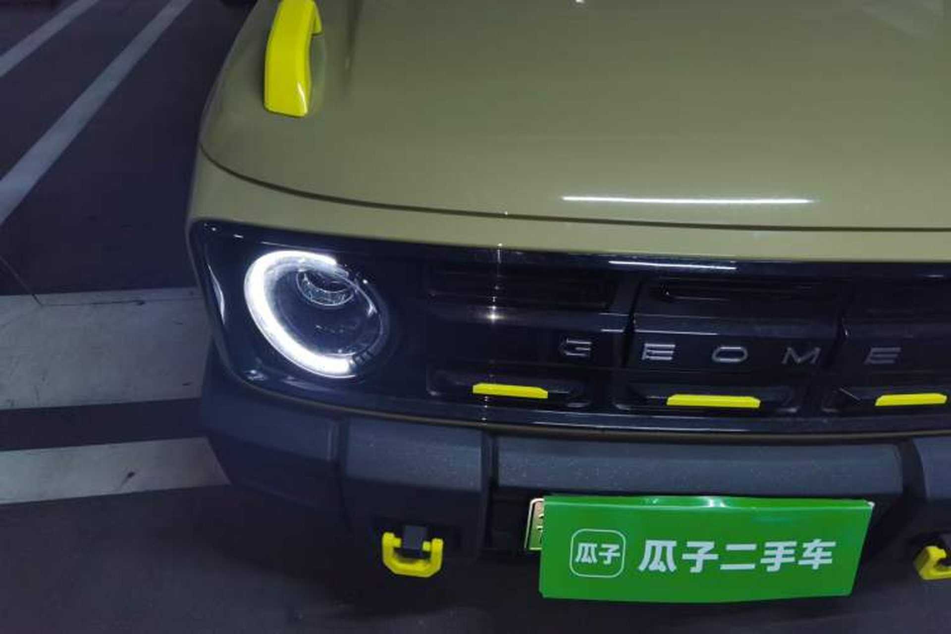 Used Geely Galaxy Panda 2025 210km Panda Rider Right Front Headlight