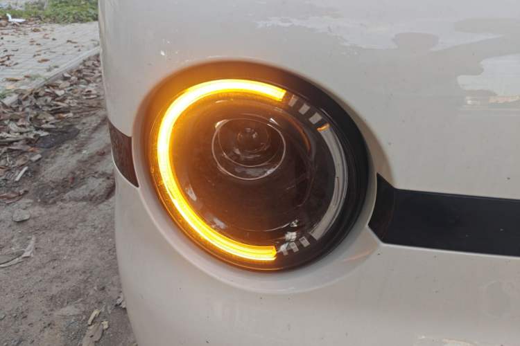 Used Geely Galaxy Panda 2025 210 km – Yuanqi Bear Right Front Headlight