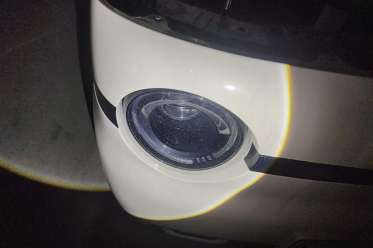Used Geely Galaxy Panda 2025 210 km – Yuanqi Bear Right Front Headlight