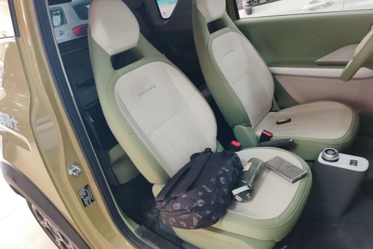 Used Geely Galaxy Panda 2025 210km Panda Kart Right Front Seat