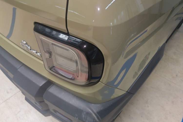 Used Geely Galaxy Panda 2025 210km Panda Rider Right Rear Taillight