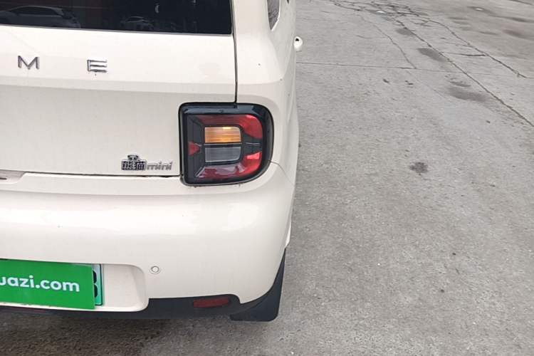 Used Geely Galaxy Panda 2025 210 km – Yuanqi Bear Right Rear Taillight