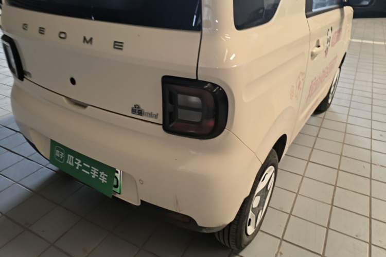 Used Geely Galaxy Panda 2025 210 km – Yuanqi Bear Right Rear Taillight
