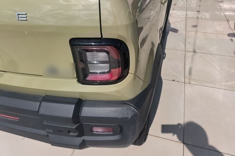Used Geely Galaxy Panda 2025 210km Panda Rider Right Rear Taillight