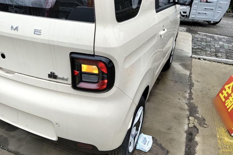 Used Geely Galaxy Panda 2025 210 km – Yuanqi Bear Right Rear Taillight