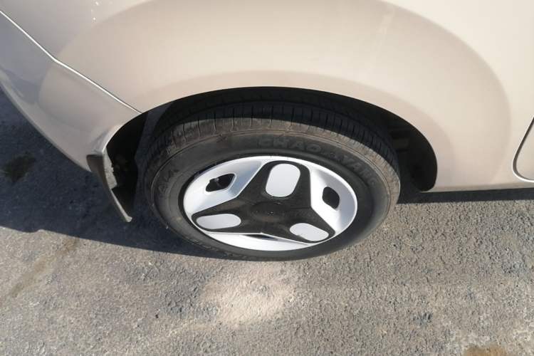 Used Geely Galaxy Panda 2025 210 km – Yuanqi Bear Right Rear Wheel Hub