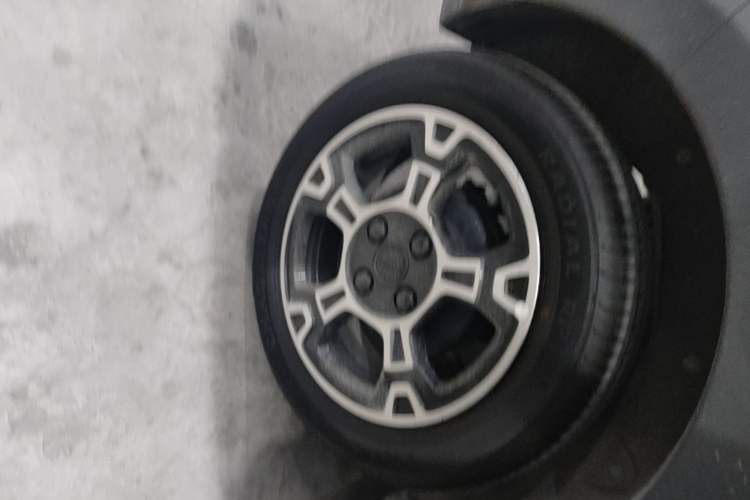 Used Geely Galaxy Panda 2025 210km Panda Rider Right Rear Wheel Hub