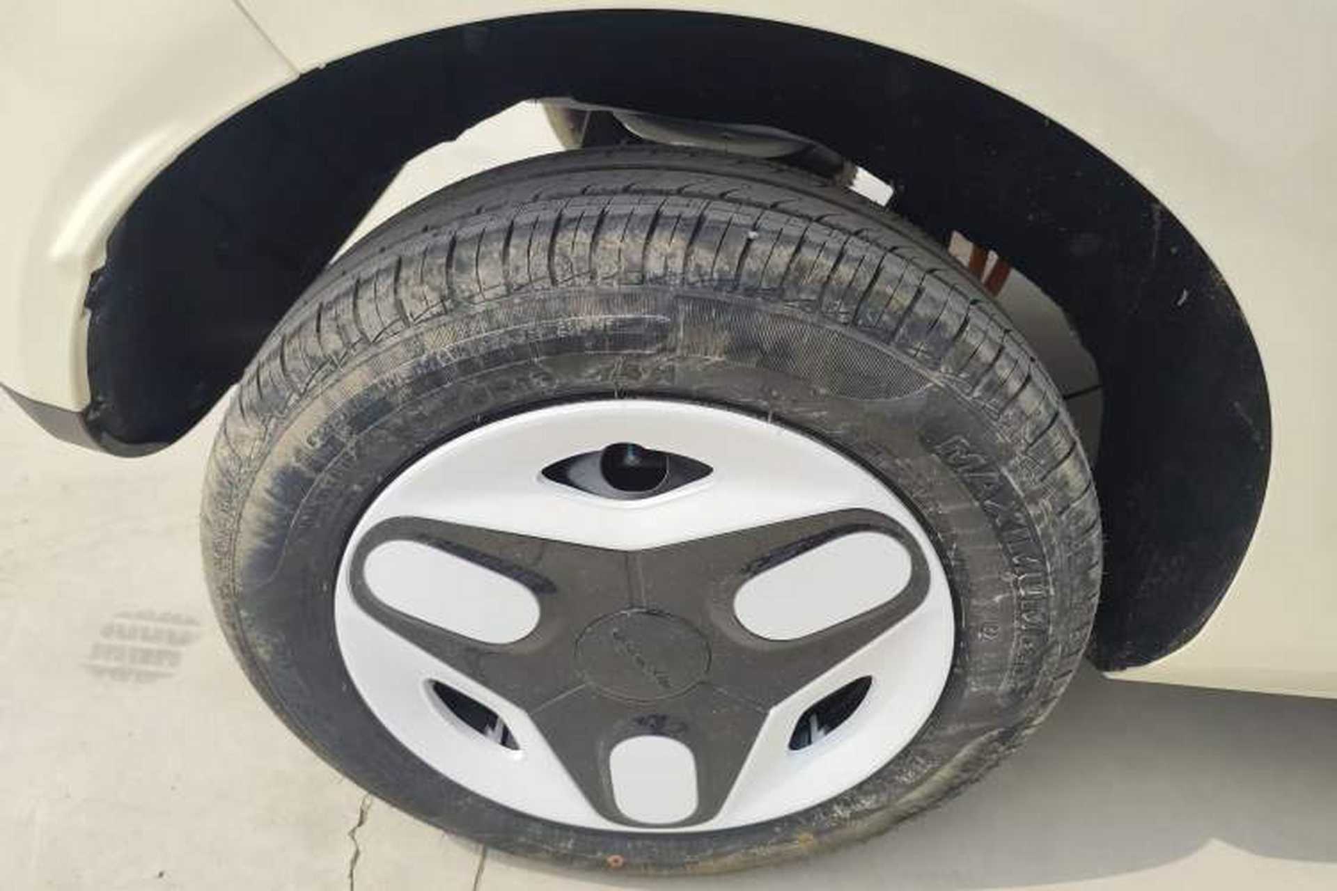 Used Geely Galaxy Panda 2025 210 km – Yuanqi Bear Right Rear Wheel Hub