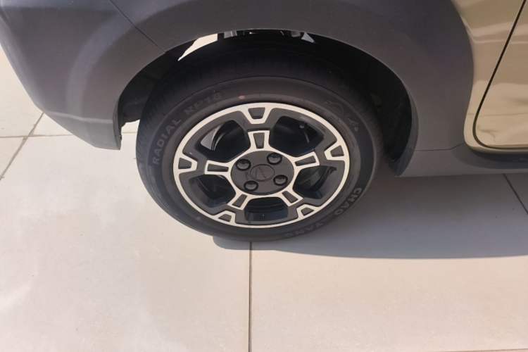 Used Geely Galaxy Panda 2025 210km Panda Rider Right Rear Wheel Hub