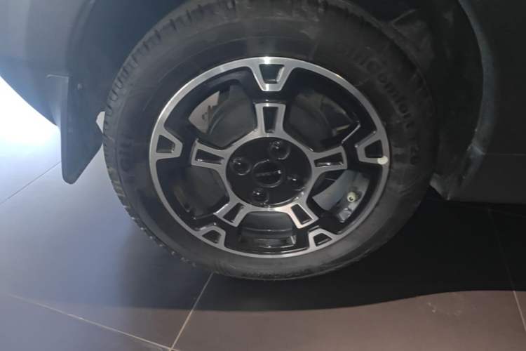 Used Geely Galaxy Panda 2025 210km Panda Rider Right Rear Wheel Hub