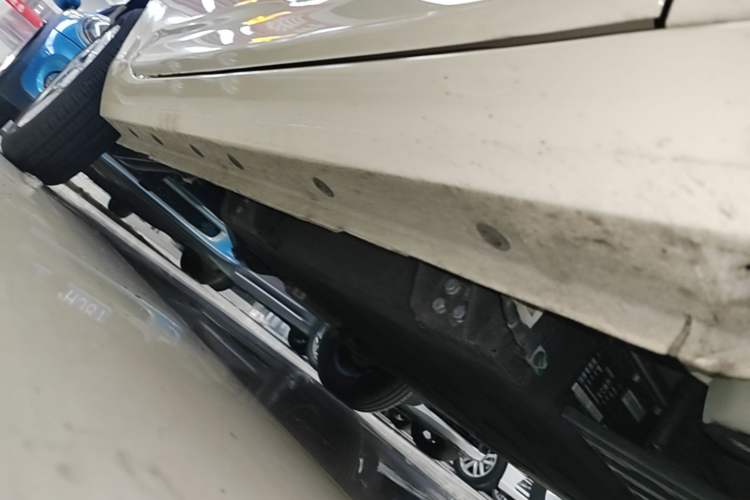 Used Geely Galaxy Panda 2025 210km Panda Kart Right Side Sill