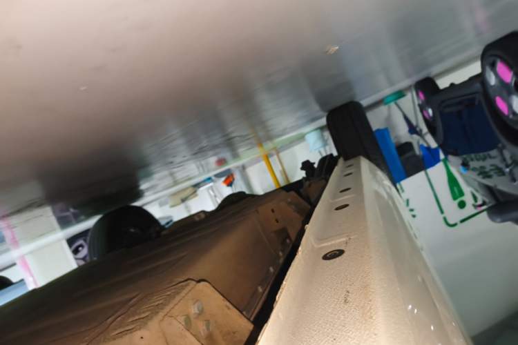 Used Geely Galaxy Panda 2025 210 km – Yuanqi Bear Right Side Sill