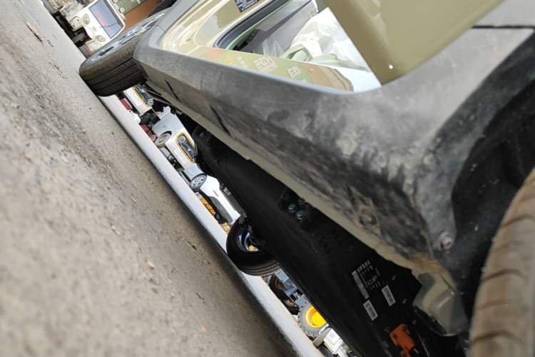 Used Geely Galaxy Panda 2025 210km Panda Rider Right Side Sill