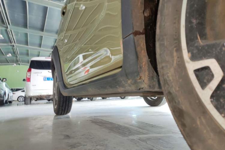 Used Geely Galaxy Panda 2025 210km Panda Rider Right Side Sill