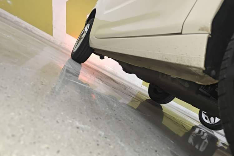Used Geely Galaxy Panda 2025 210 km – Yuanqi Bear Right Side Sill