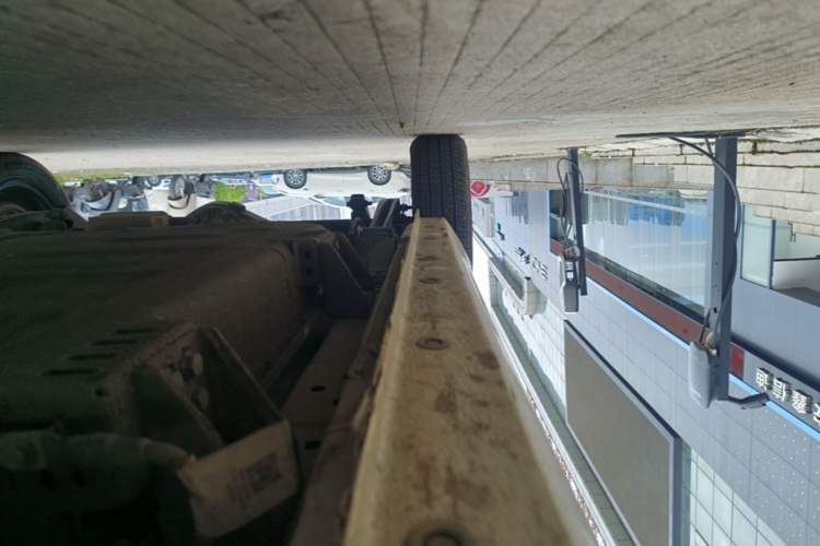 Used Geely Galaxy Panda 2025 210 km – Yuanqi Bear Right Side Sill