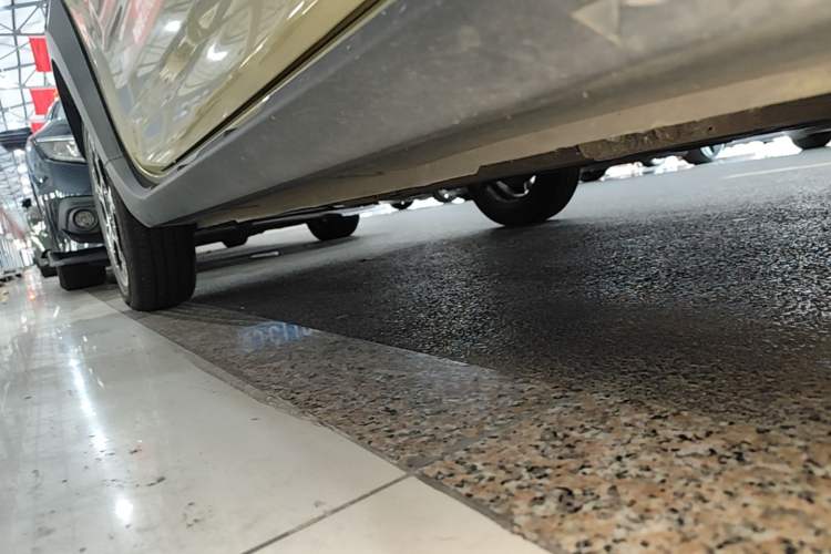 Used Geely Galaxy Panda 2025 210km Panda Rider Right Side Sill