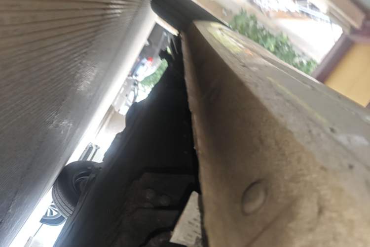 Used Geely Galaxy Panda 2025 210 km – Yuanqi Bear Right Side Sill