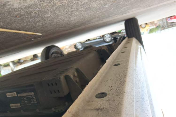 Used Geely Galaxy Panda 2025 210 km – Yuanqi Bear Right Side Sill
