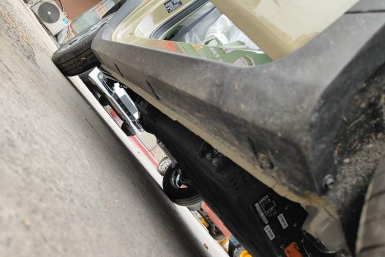 Used Geely Galaxy Panda 2025 210km Panda Rider Right Side Sill