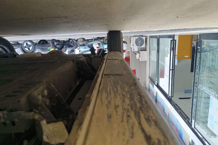 Used Geely Galaxy Panda 2025 210km Panda Rider Right Side Sill