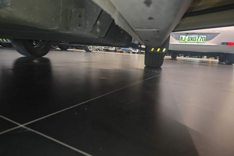 Used Geely Galaxy Panda 2025 210km Panda Rider Right Side Sill