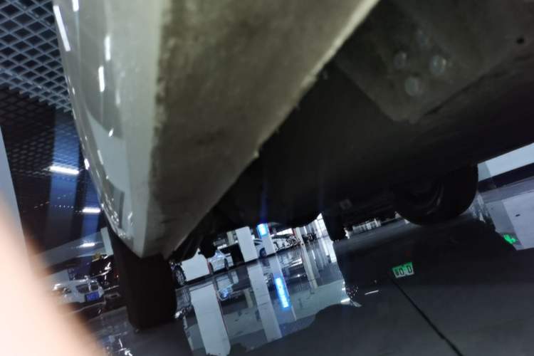 Used Geely Galaxy Panda 2025 210 km – Yuanqi Bear Right Side Sill