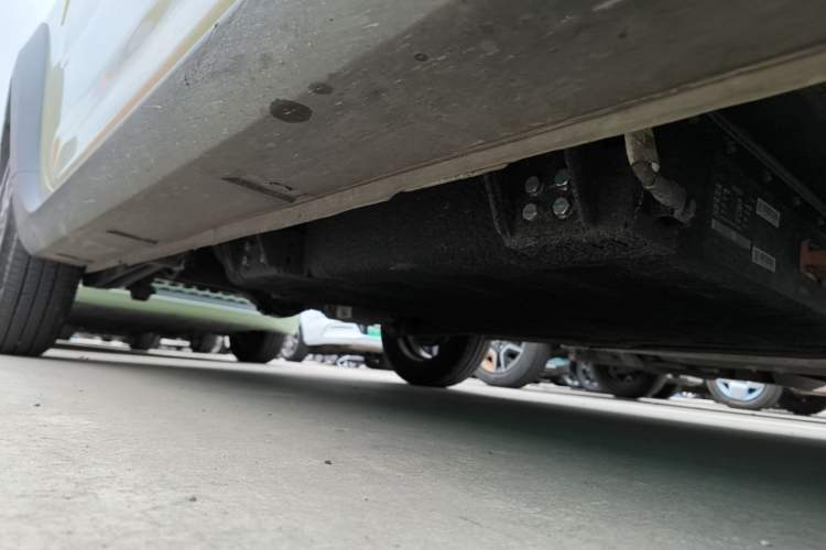 Used Geely Galaxy Panda 2025 210km Panda Rider Right Side Sill
