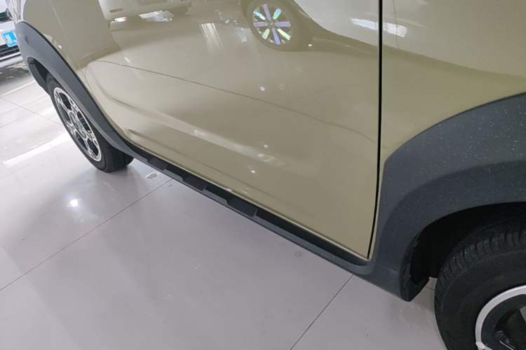 Used Geely Galaxy Panda 2025 210km Panda Rider Right Side Sill