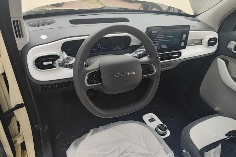 Used Geely Galaxy Panda 2025 210 km – Yuanqi Bear Steering Wheel