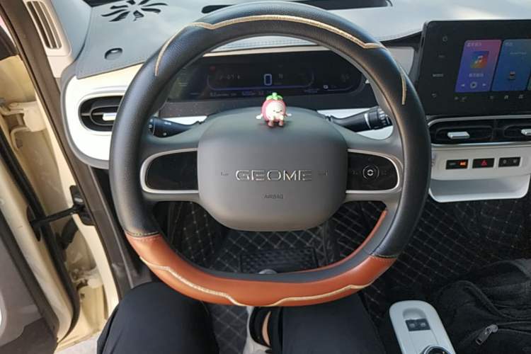 Used Geely Galaxy Panda 2025 210 km – Yuanqi Bear Steering Wheel