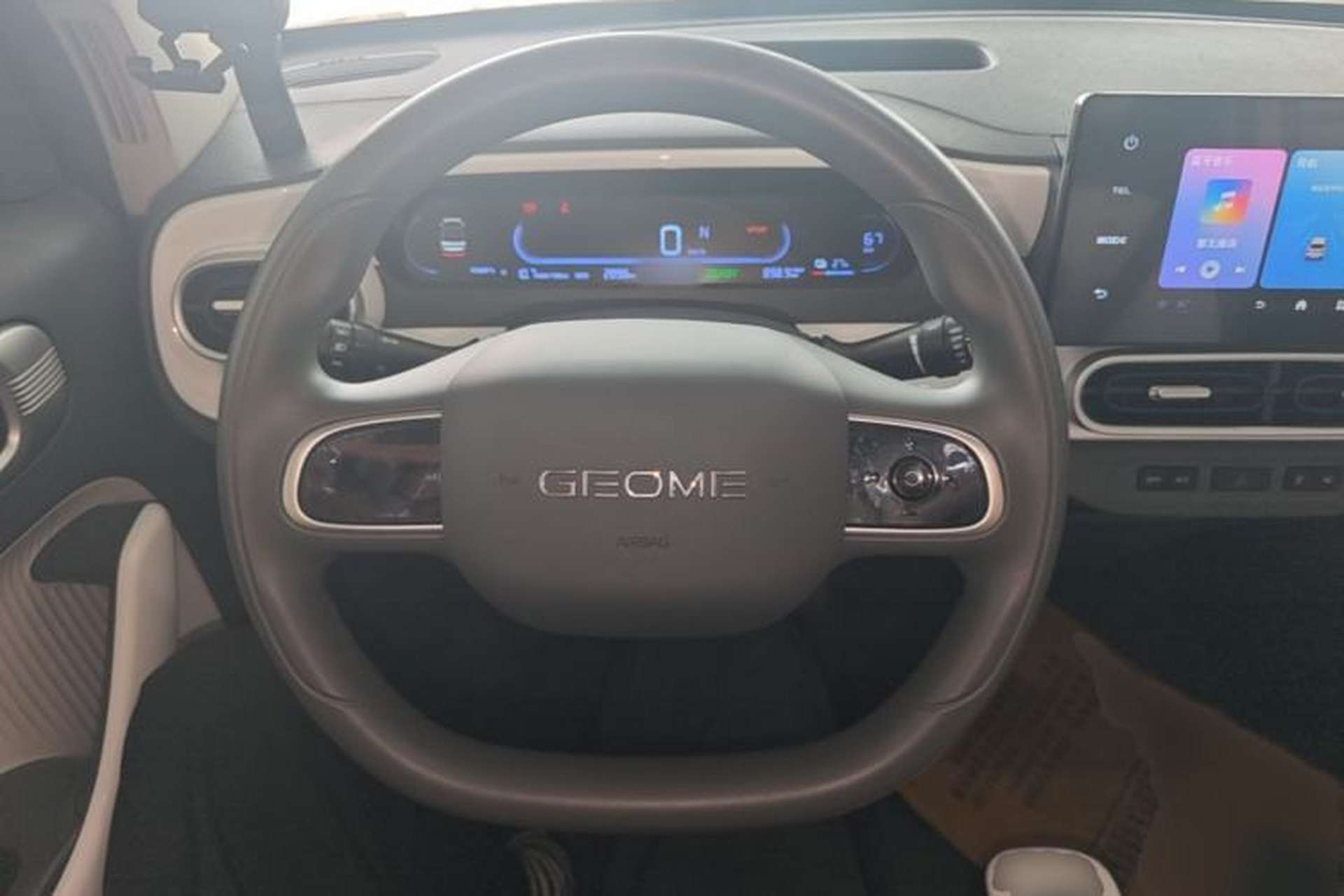Used Geely Galaxy Panda 2025 210 km – Yuanqi Bear Steering Wheel