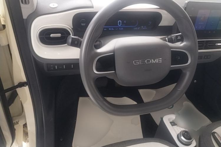 Used Geely Galaxy Panda 2025 210 km – Yuanqi Bear Steering Wheel