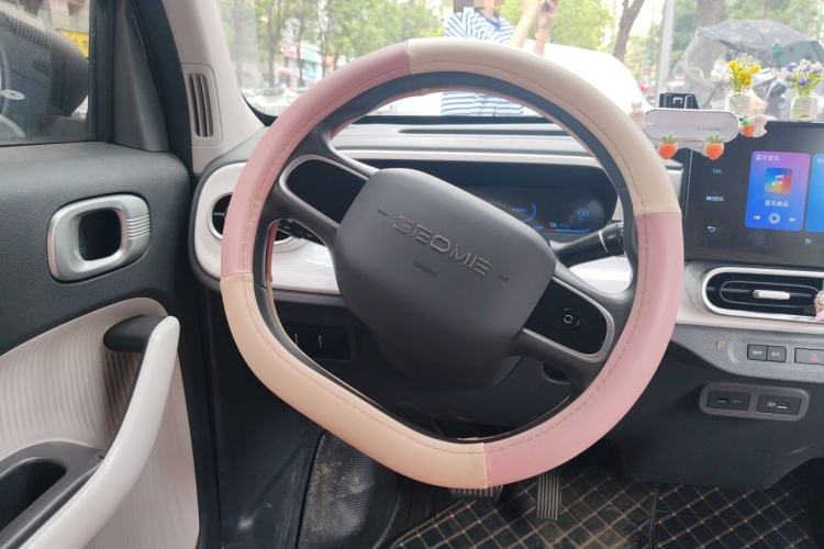 Used Geely Galaxy Panda 2025 210 km – Yuanqi Bear Steering Wheel