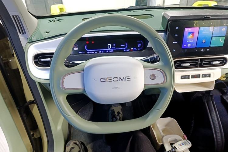 Used Geely Galaxy Panda 2025 210km Panda Rider Steering Wheel