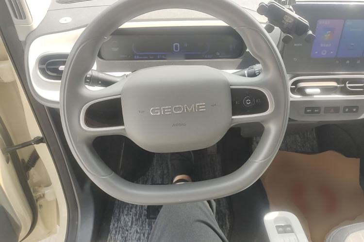 Used Geely Galaxy Panda 2025 210 km – Yuanqi Bear Steering Wheel