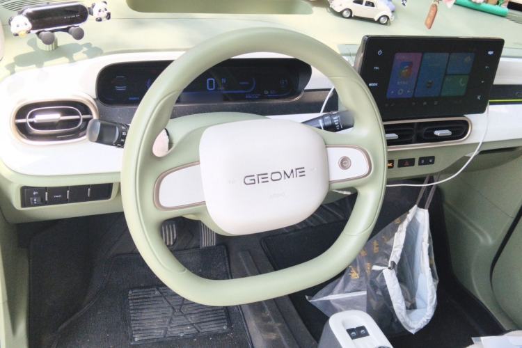 Used Geely Galaxy Panda 2025 210km Panda Rider Steering Wheel