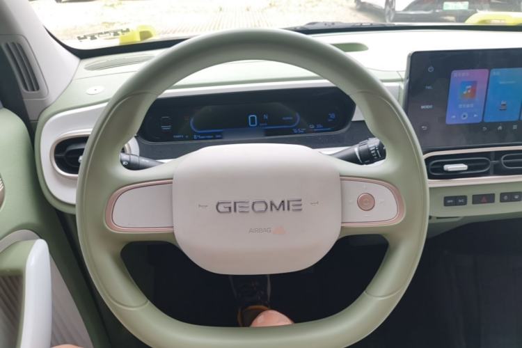 Used Geely Galaxy Panda 2025 210km Panda Rider Steering Wheel