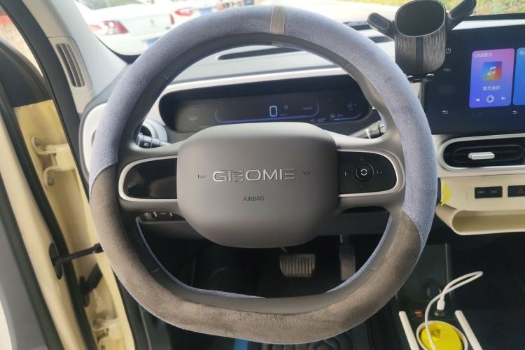 Used Geely Galaxy Panda 2025 210 km – Yuanqi Bear Steering Wheel