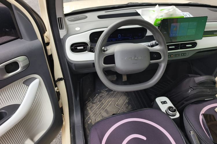 Used Geely Galaxy Panda 2025 Model 210km Panda Kart Piggy Hero Limited Edition Steering Wheel