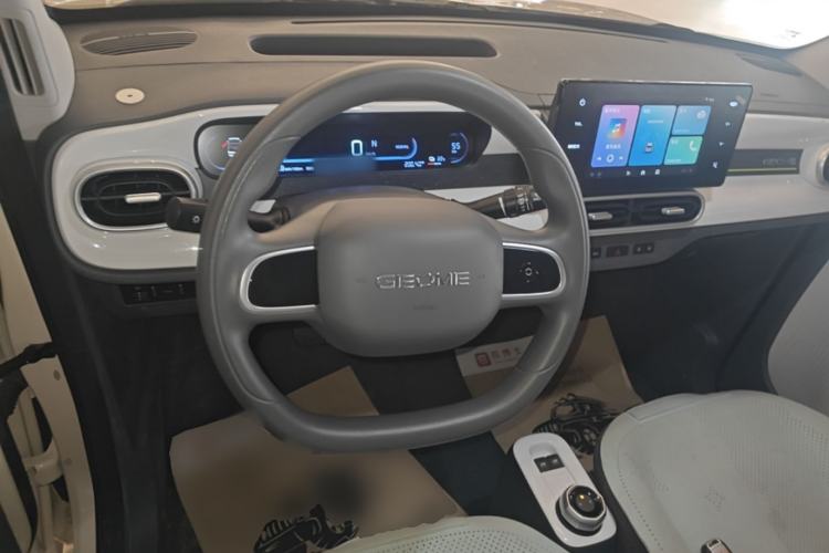 Used Geely Galaxy Panda 2025 210 km – Yuanqi Bear Steering Wheel